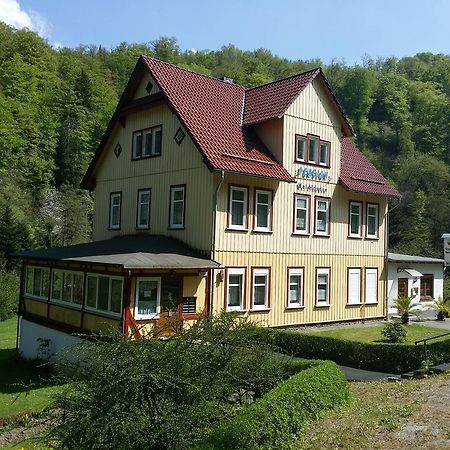 Pension Waldfrieden ทาเลอ ภายนอก รูปภาพ